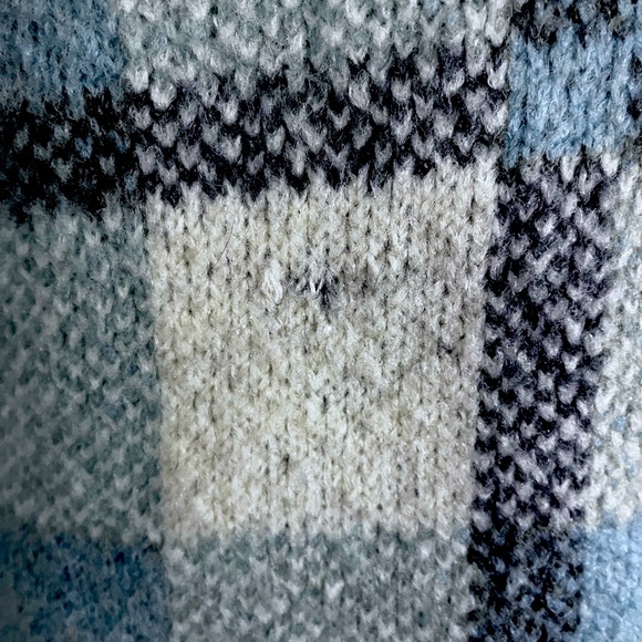 Joa Knit sweater coat size medium over size blue plaid - Picture 3 of 6